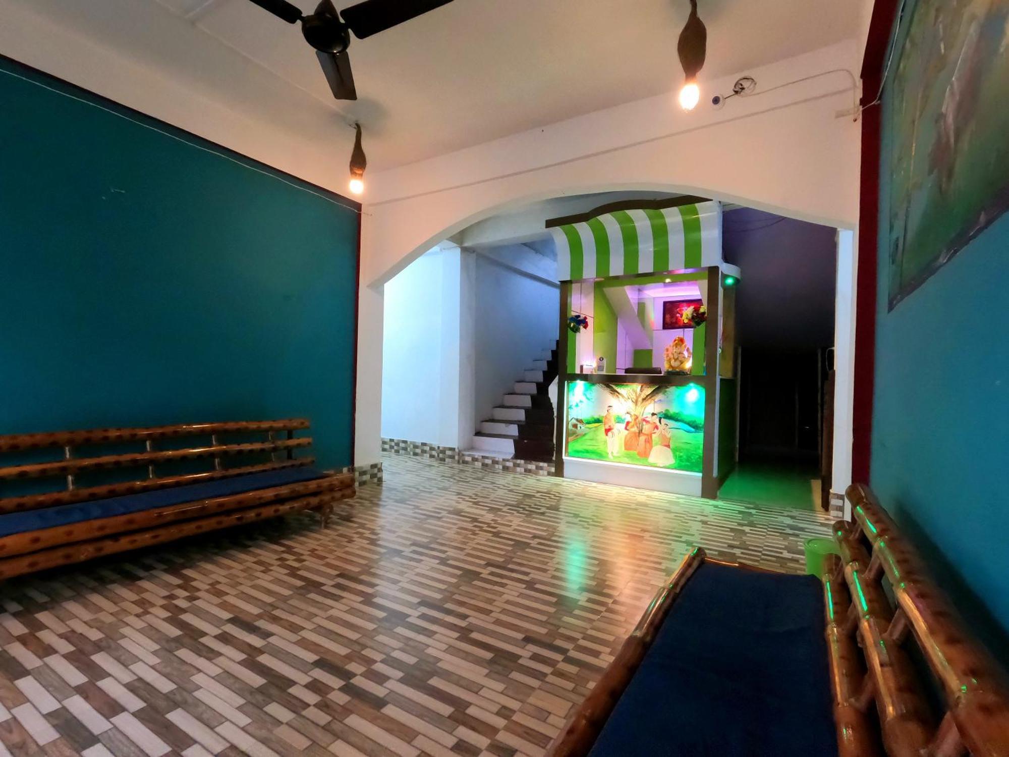 Kareng Party Camp N Homestay Kāziranga المظهر الخارجي الصورة