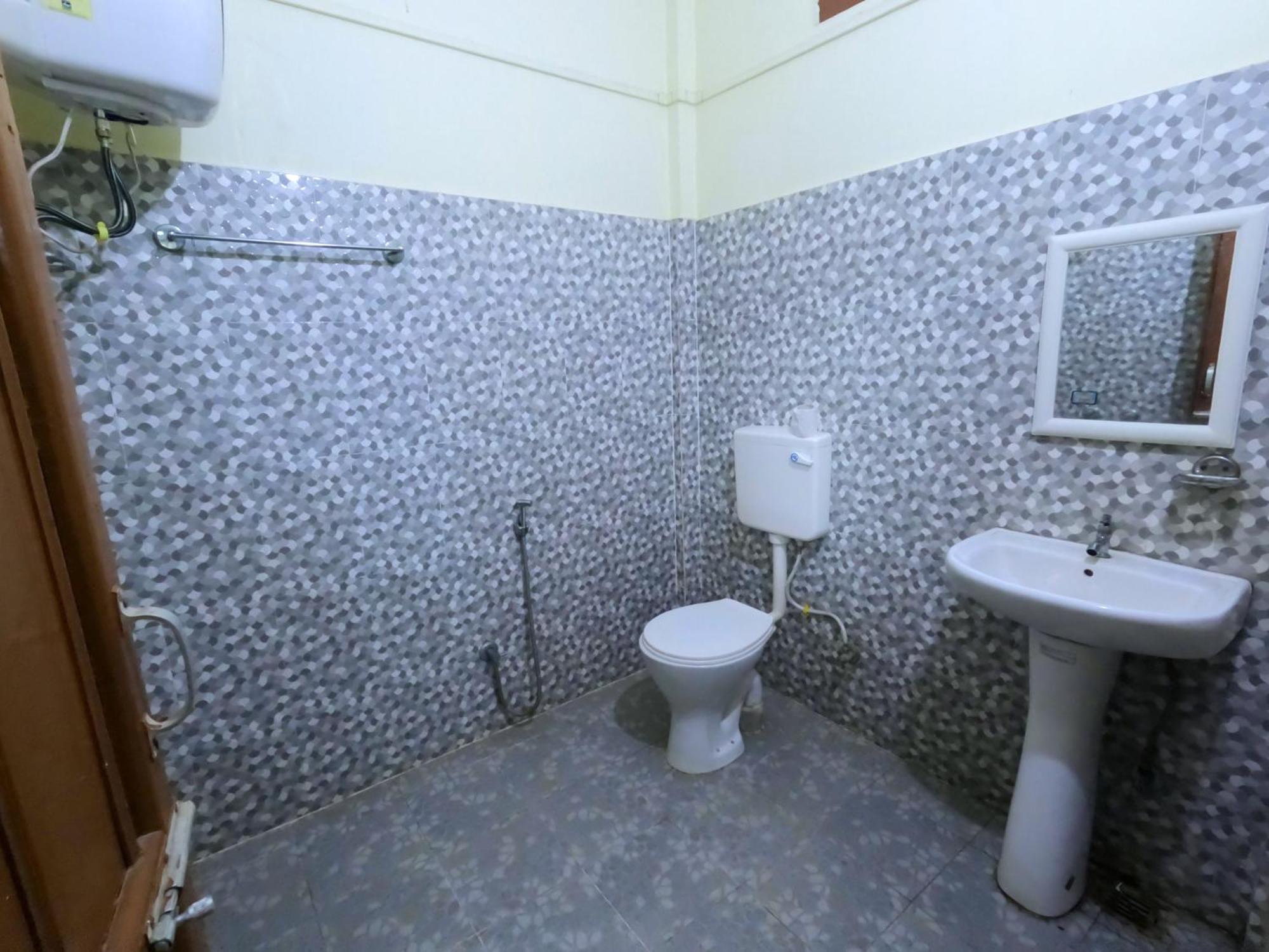 Kareng Party Camp N Homestay Kāziranga المظهر الخارجي الصورة