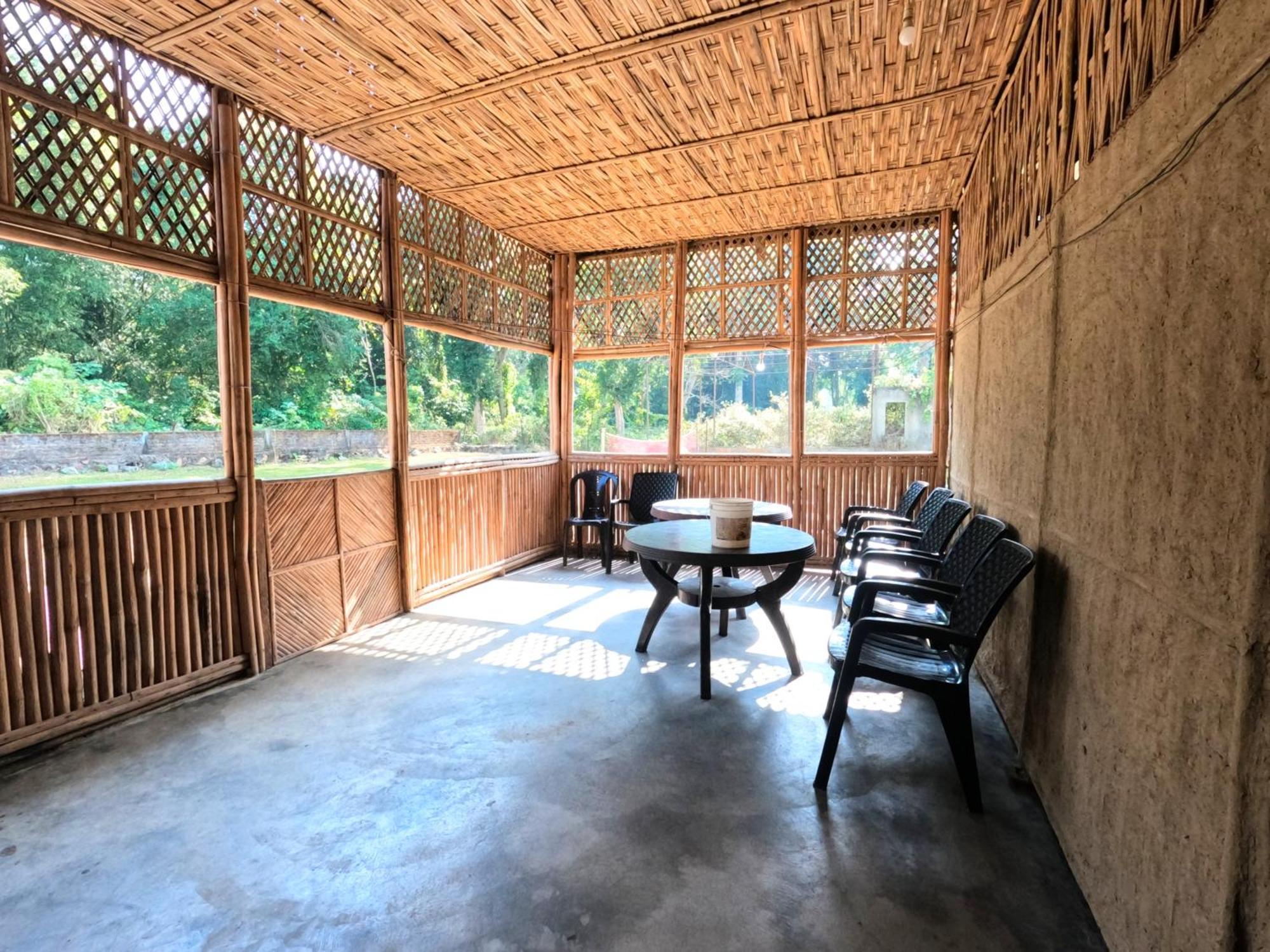 Kareng Party Camp N Homestay Kāziranga المظهر الخارجي الصورة