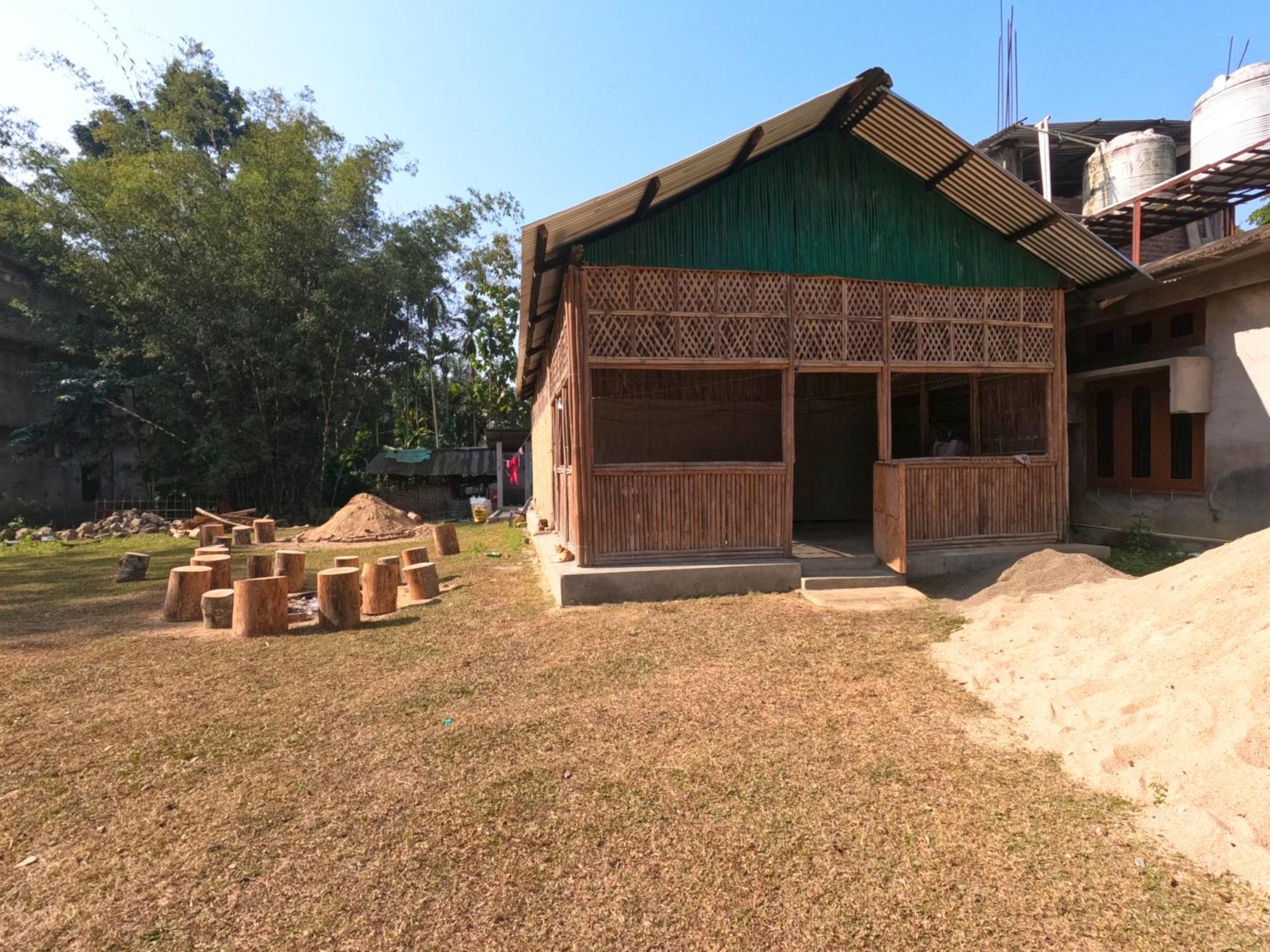 Kareng Party Camp N Homestay Kāziranga المظهر الخارجي الصورة